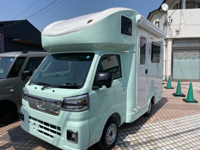 展示車🚗
#jpstarhappy1 
#キャンピングカー
#キャップ女子 
#山陽小野田市